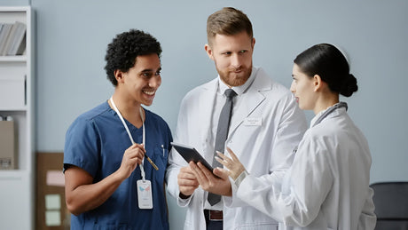 Best Medical Scrubs in the UK What Healthcare Professionals Should Look For in 2026